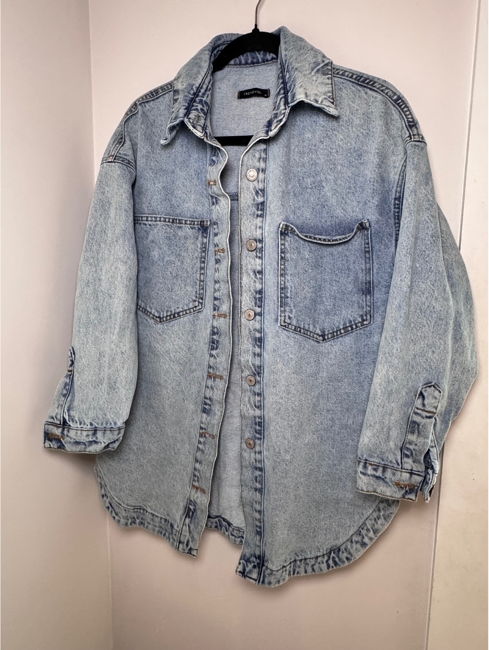 Trendyol Women's Blue Denim Jacket Vintage Style Jean Jacket Western Wear